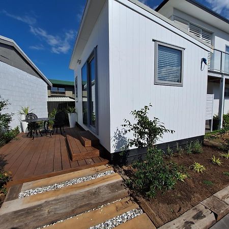 Pod Bach On Tweed Hotel Tauranga Exterior foto