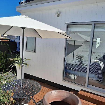 Pod Bach On Tweed Hotel Tauranga Exterior foto